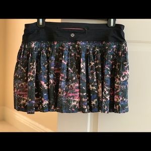 Lululemon Pleat to Skort size 6